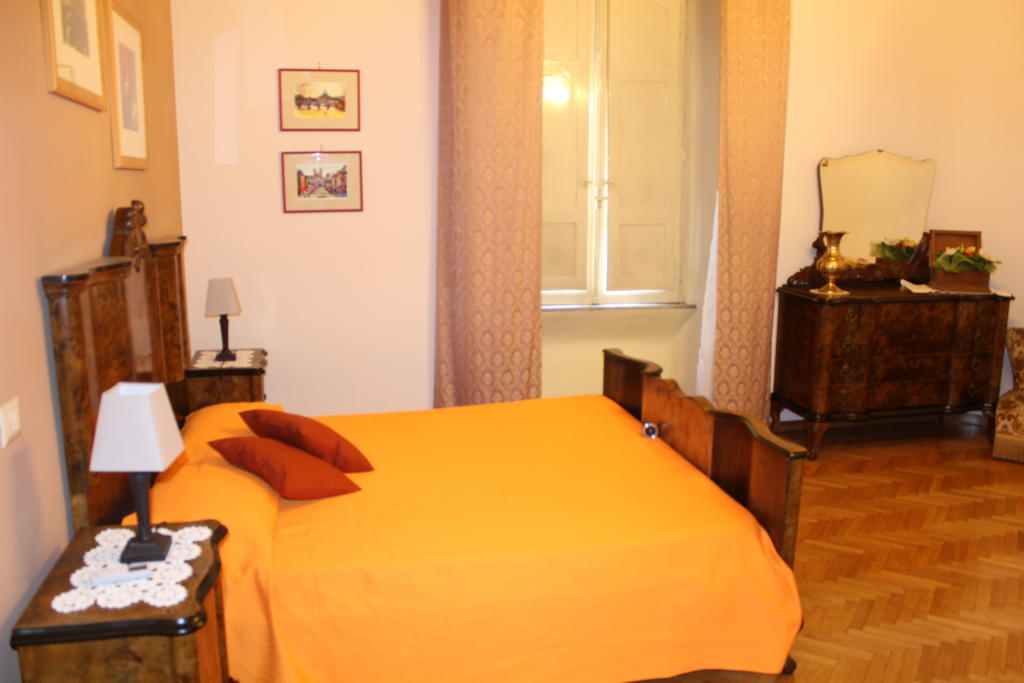 Rome Charming House Bed & Breakfast Room photo
